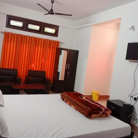 Niroda Guest House 古瓦哈提 外观 照片